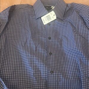 Saks Fifth Avenue Black Label Blue and White Checkered Shirt men’size Large NWT